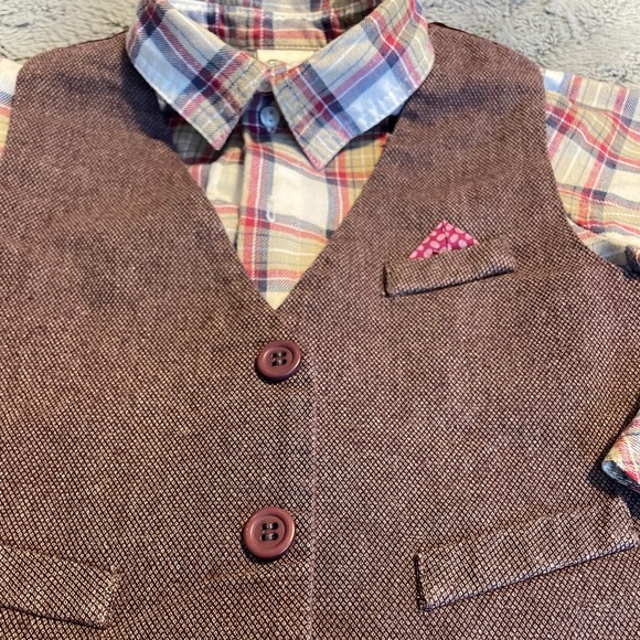 Sarah Louise Shirt and vest!! - Picture 3 of 6